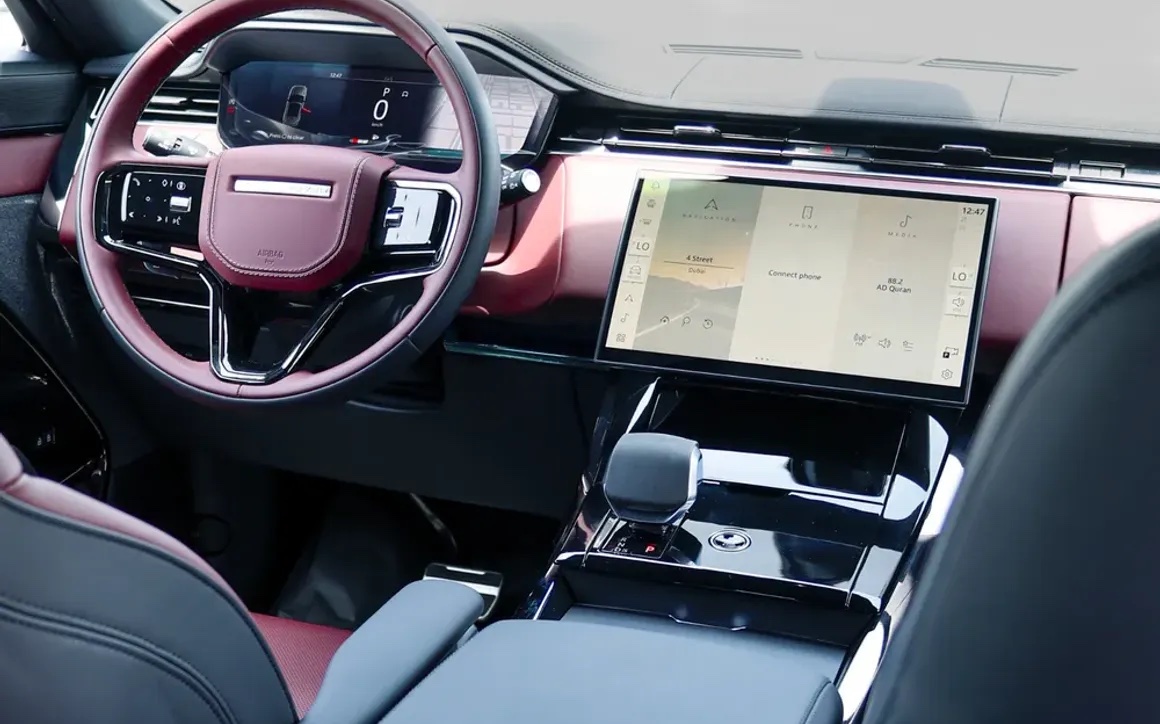 Land Rover Range Rover Sport 2024 - Image 4