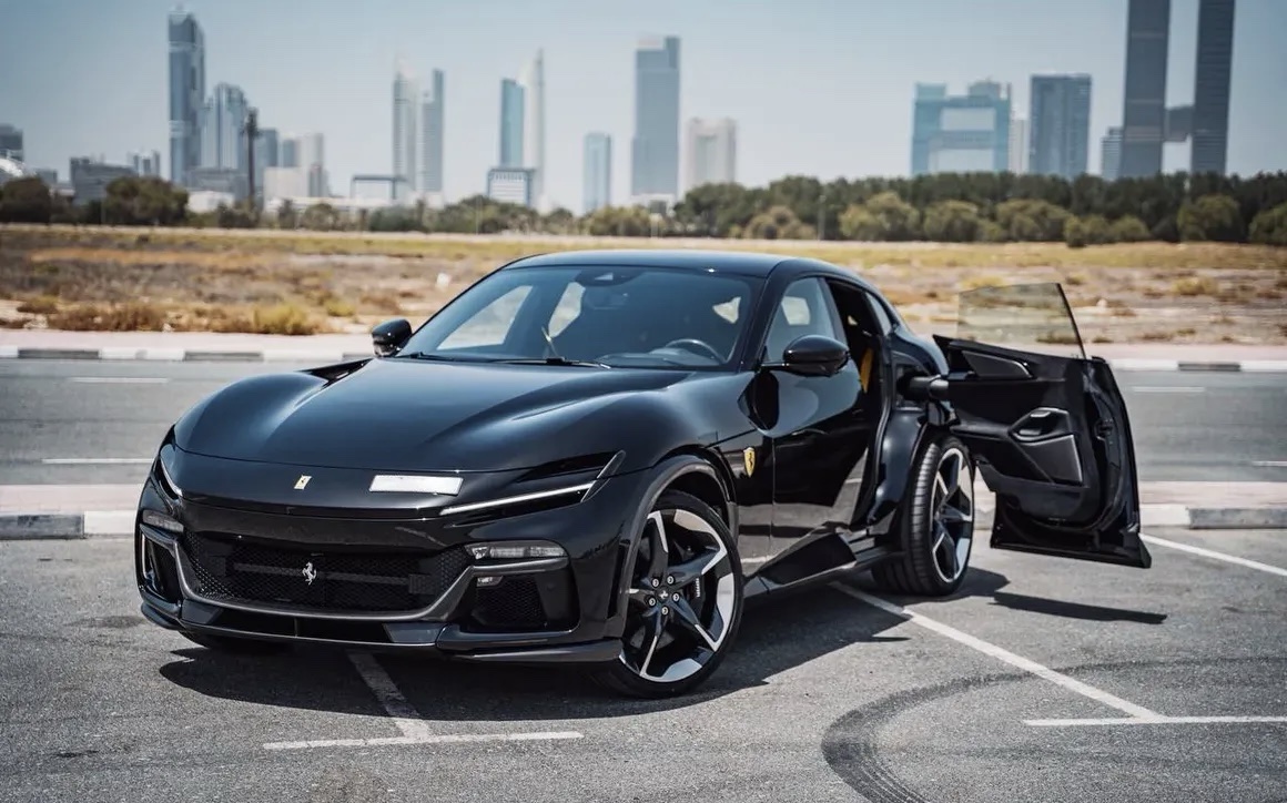 Ferrari Purosangue 2024 - Image 3