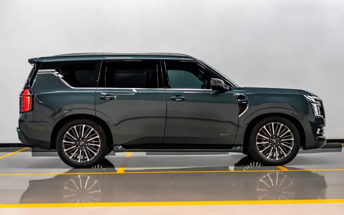 Nissan Patrol LE Platinum 2025 - Image 2